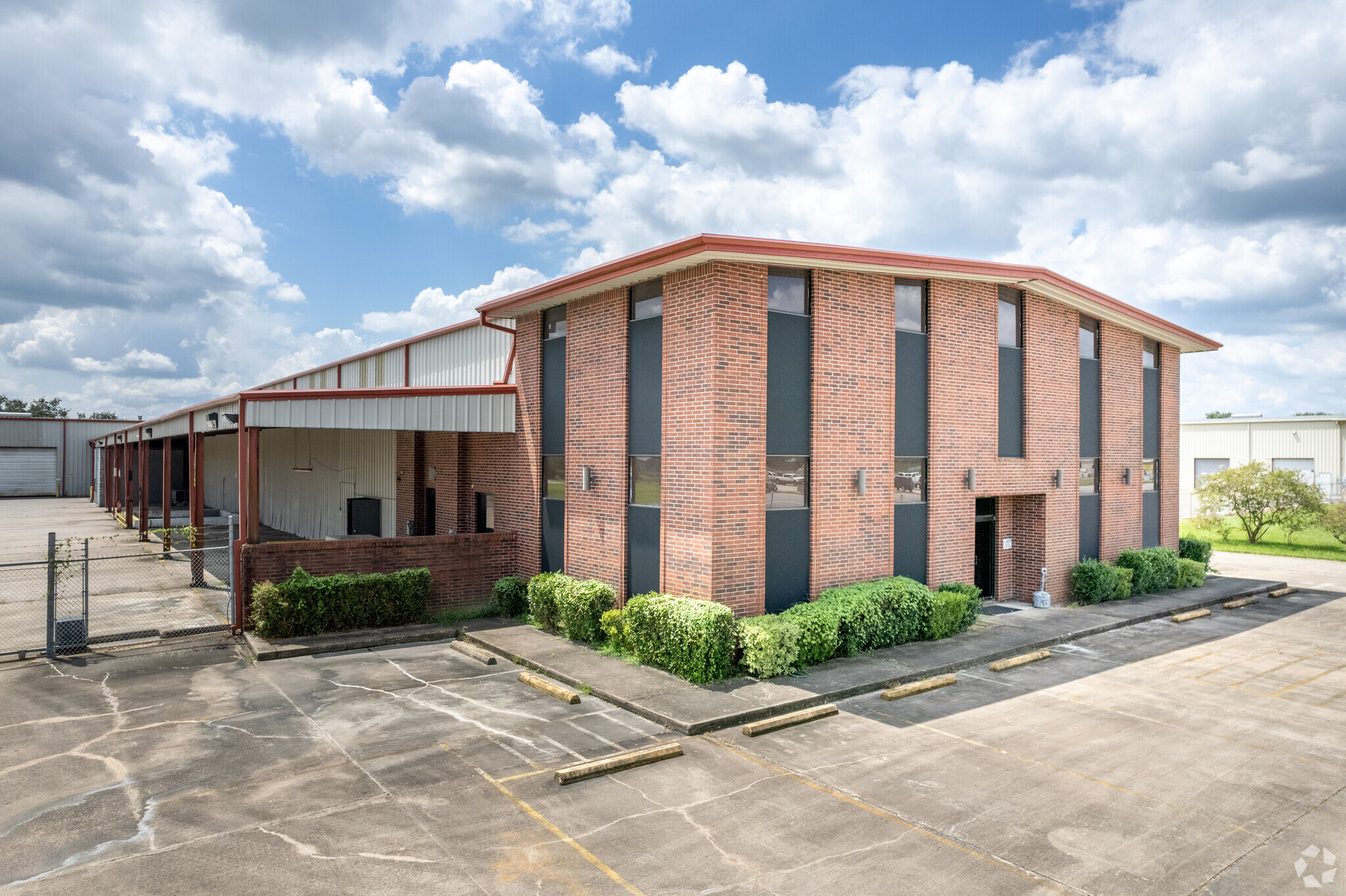 1131 FM 517 Rd, Alvin, TX for sale Building Photo- Image 1 of 1