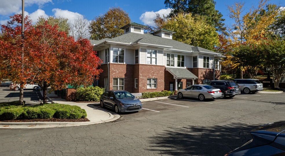 1502 W Nc-54 Hwy, Durham, NC for lease - Building Photo - Image 2 of 11