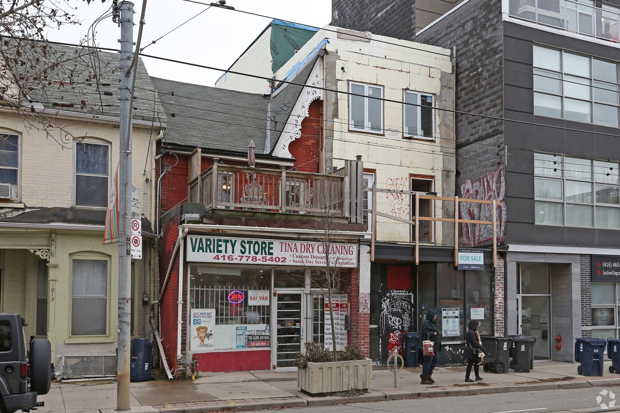 1011 Queen St, Toronto, ON for sale Primary Photo- Image 1 of 1