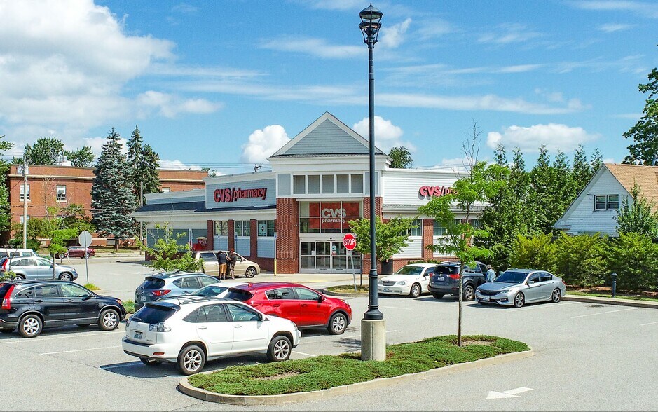 1776 Broad St, Cranston, RI for sale - Building Photo - Image 1 of 1