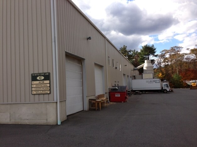 19 Kettle Cove Ln, Gloucester, MA for sale Primary Photo- Image 1 of 1