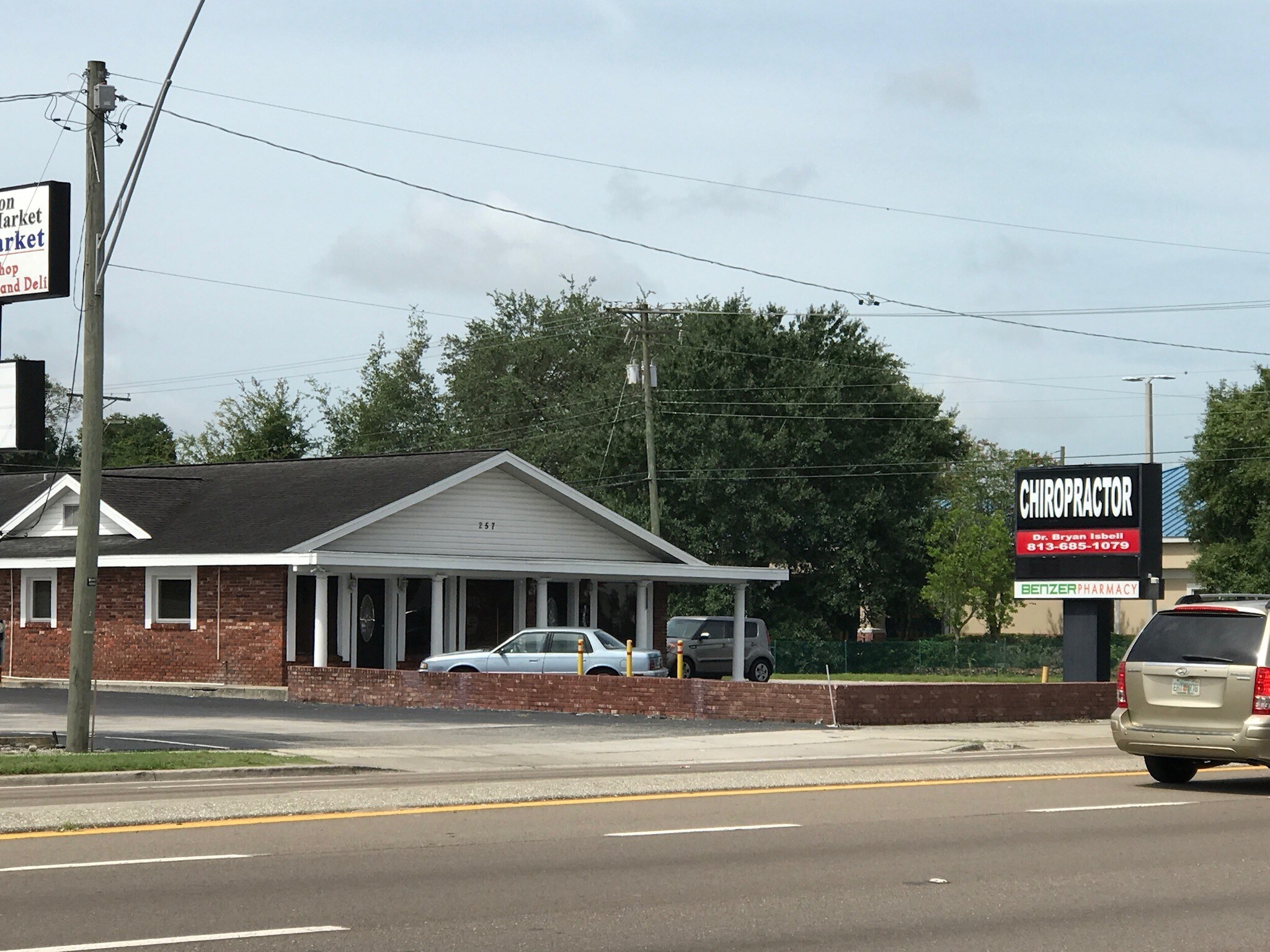 257 W Brandon Blvd, Brandon, FL for sale Building Photo- Image 1 of 1