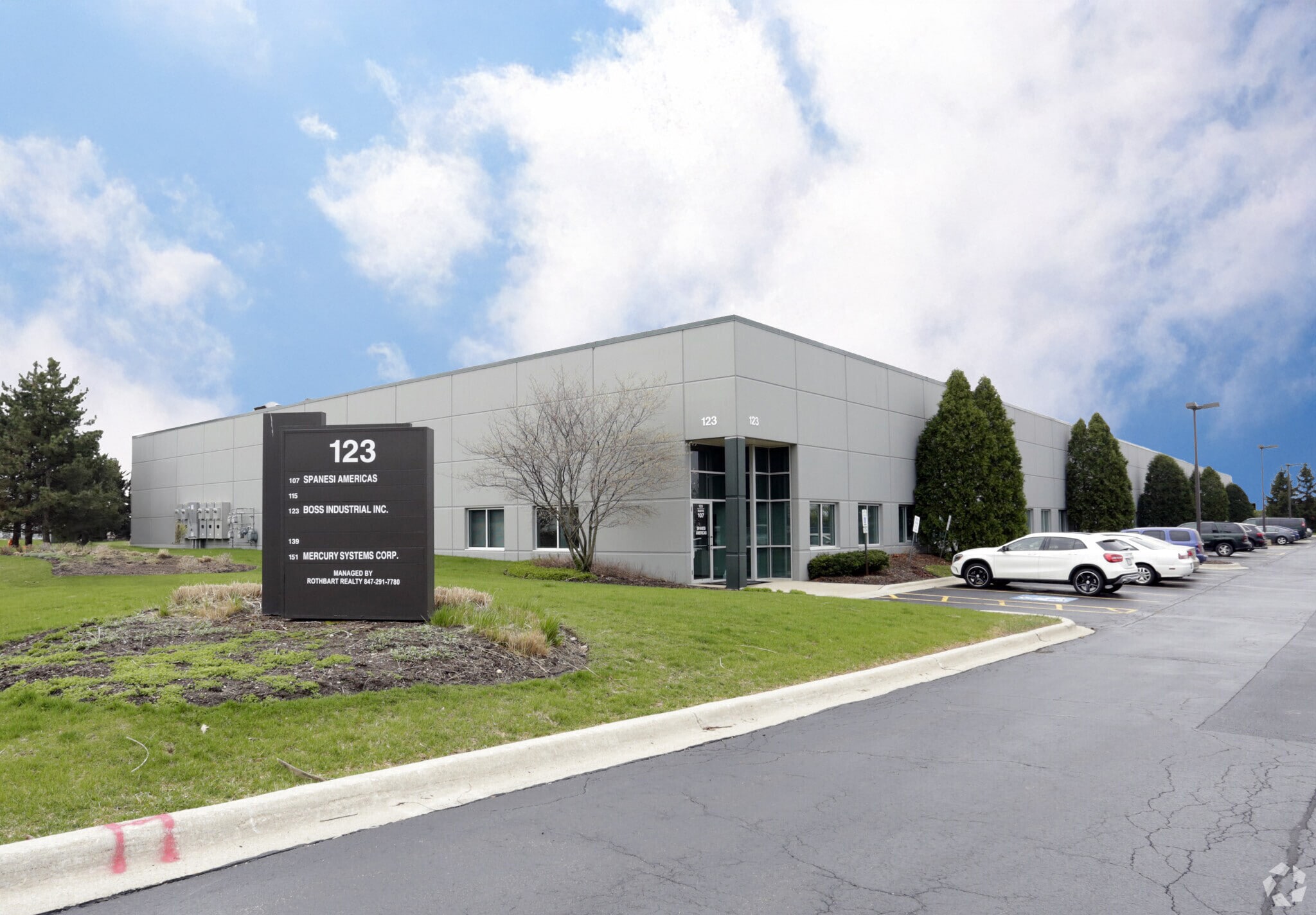 123 Ambassador Dr, Naperville, IL for lease Building Photo- Image 1 of 4