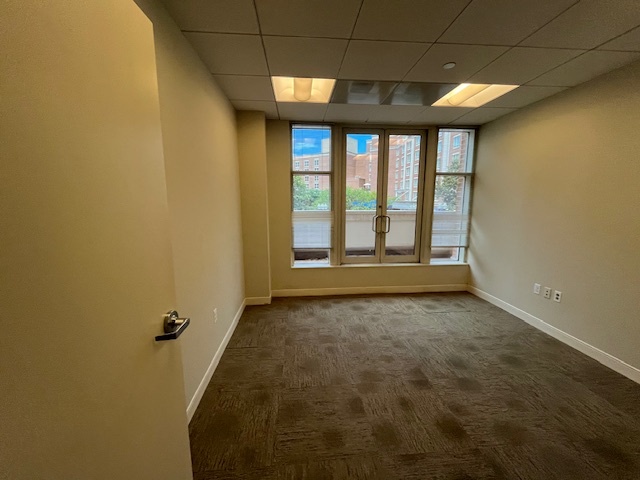 1727-1729 King St, Alexandria, VA for lease - Interior Photo - Image 2 of 27