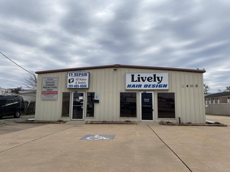 2403 Galveston Ave, Pearland, TX for sale - Building Photo - Image 1 of 1