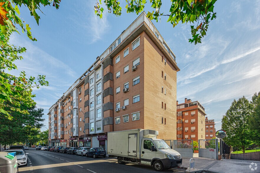 Calle Dobla, 2, Madrid, Madrid for sale - Primary Photo - Image 1 of 3