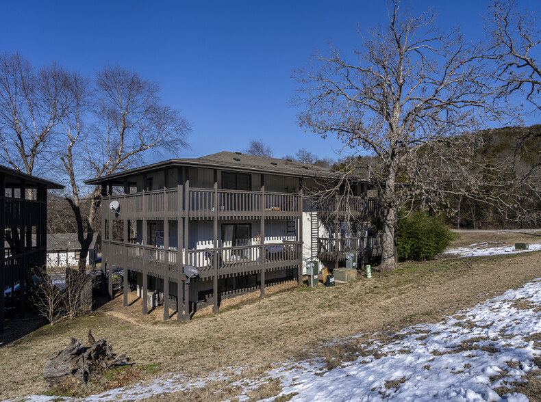 86 Hillside Ave, Holiday Island, AR for sale - Building Photo - Image 3 of 16