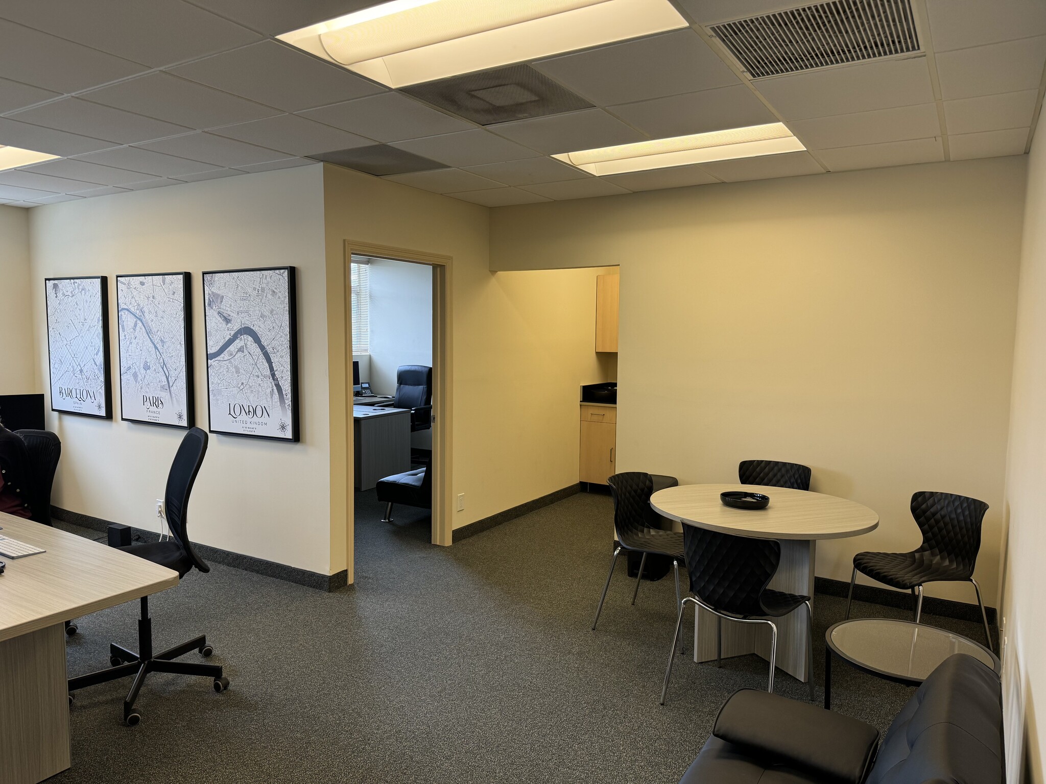 3045 N Federal Hwy, Fort Lauderdale, FL for lease Interior Photo- Image 1 of 5