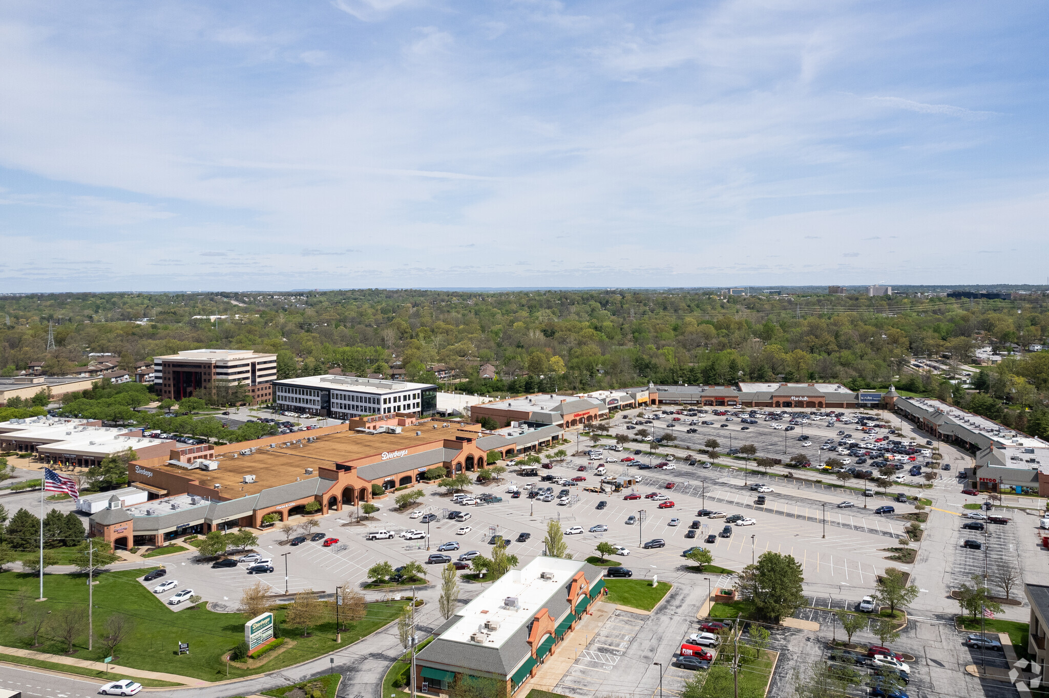 12503-12599 Olive Blvd, Creve Coeur, MO for lease Building Photo- Image 1 of 14