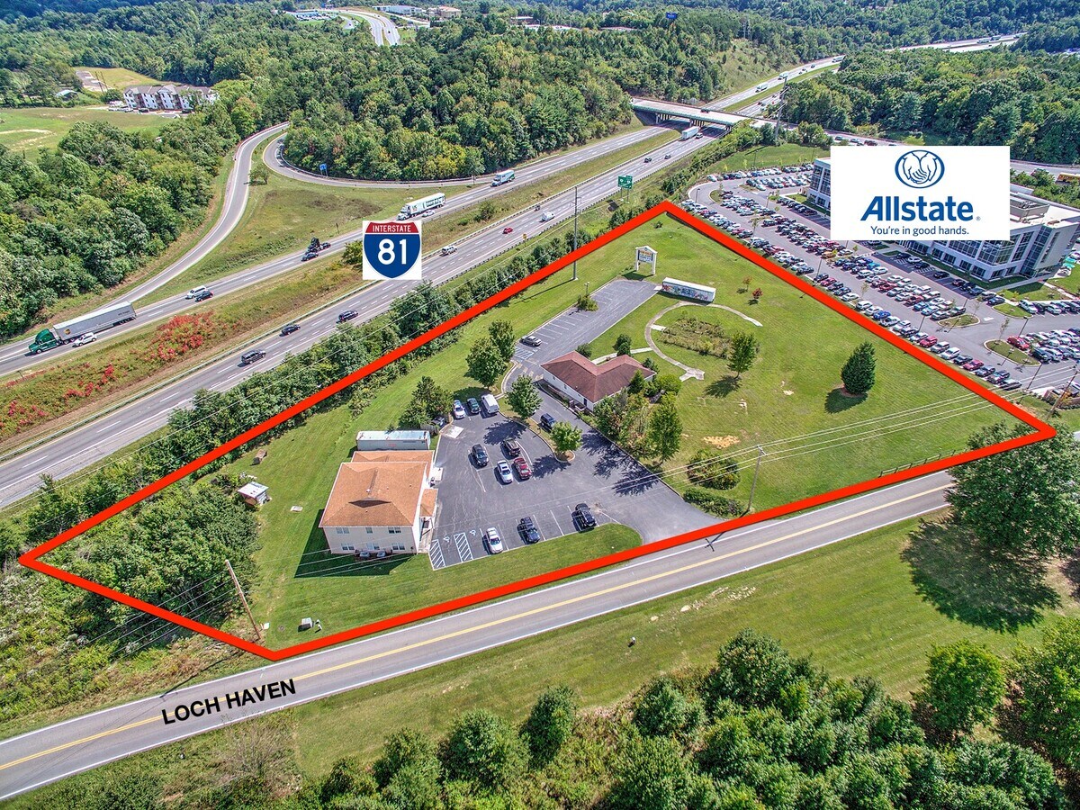 1835 Loch Haven Dr, Roanoke, VA 24019