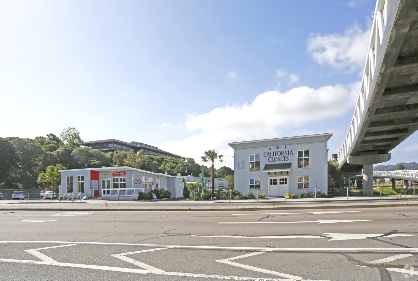 12 E Sir Francis Drake Blvd, Larkspur, CA 94939