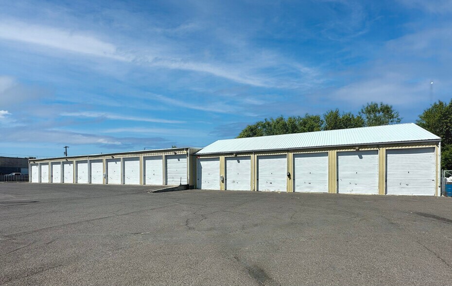 1707 Englewood Ave, Yakima, WA for sale - Building Photo - Image 1 of 1