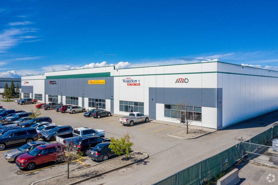 5000 64th Ave SE, Calgary, AB for lease - Primary Photo - Image 1 of 4