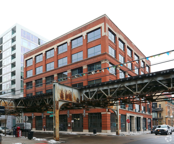 303 W Erie St, Chicago, IL for lease - Building Photo - Image 3 of 11