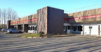 More details for 4 Rue Edouard Branly, Trappes - Office, Flex for Lease