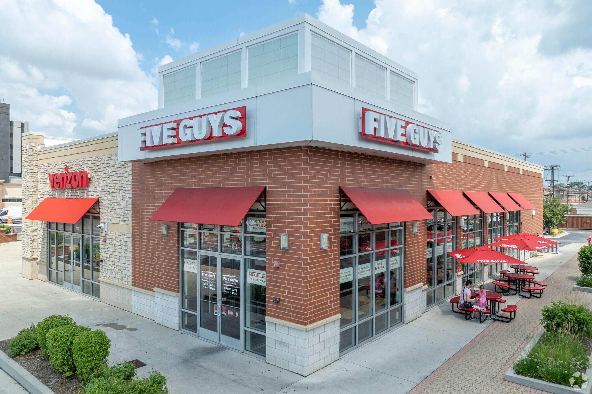 7130-7180 Cermak Rd, Berwyn, IL for sale Primary Photo- Image 1 of 1