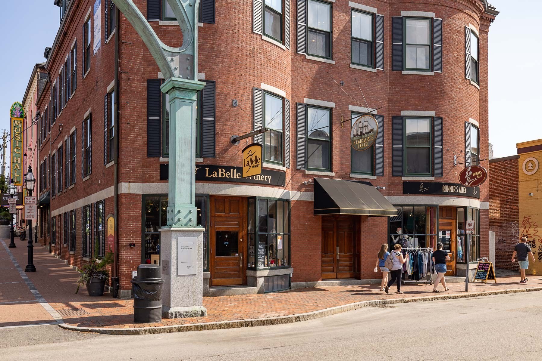 104 Congress St, Portsmouth, NH 03801