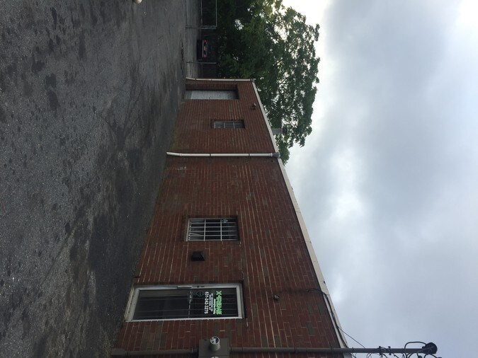 307 Skidmore Rd, Deer Park, NY 11729