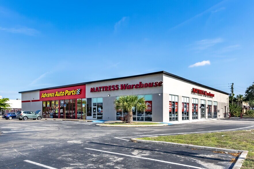 5050 S Cleveland Ave, Fort Myers, FL for sale - Primary Photo - Image 1 of 1