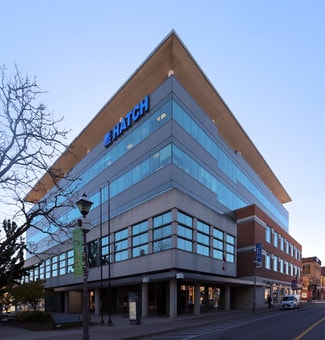 More details for 4342 Queen St, Niagara Falls, ON - Office for Sale