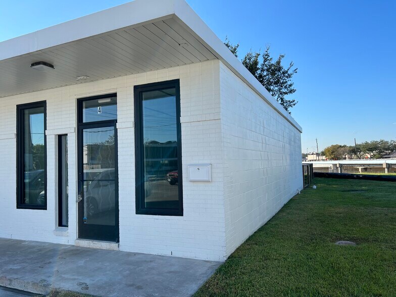 8525 Stella Link Rd, Houston, TX 77025 Office for Lease