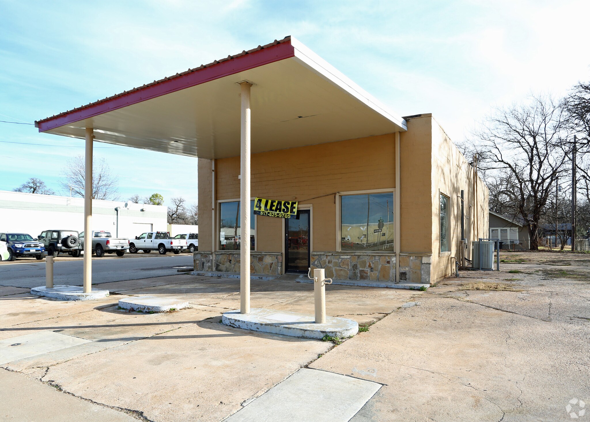 701 S Main St, Cleburne, TX for sale Primary Photo- Image 1 of 1