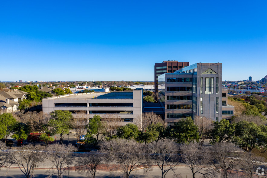 9830 Colonnade Blvd, San Antonio, TX for lease - Aerial - Image 2 of 8