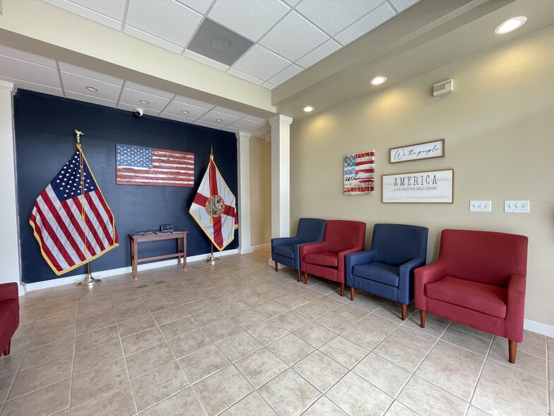 5550 NW 111th Blvd, Gainesville, FL for lease - Interior Photo - Image 2 of 12