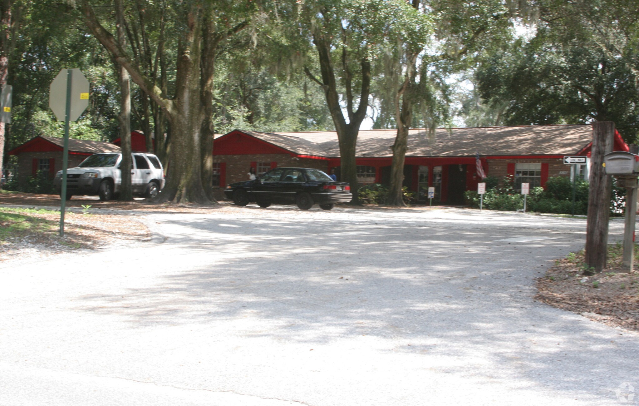 8801 N 78th St, Tampa, FL for sale Primary Photo- Image 1 of 1