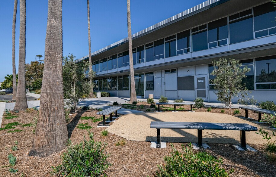 6750 Navigator Way, Goleta, CA 93117 Office for Lease