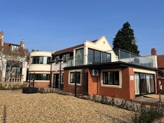 More details for 11 Marine Parade, Penarth - Retail for Lease