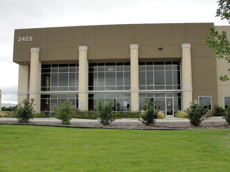 2425 W Danieldale Rd, Dallas, TX for sale - Other - Image 1 of 1