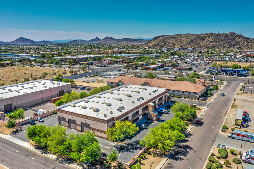 21620 N 26th Ave, Phoenix, AZ for sale - Primary Photo - Image 1 of 21