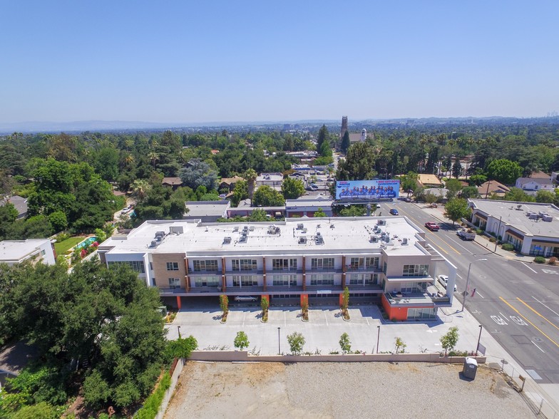 1968 Lake Ave, Altadena, CA for lease - Building Photo - Image 3 of 9