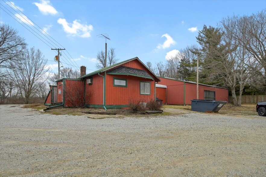 1500 E US Highway 36, Camargo, IL for sale - Building Photo - Image 1 of 1