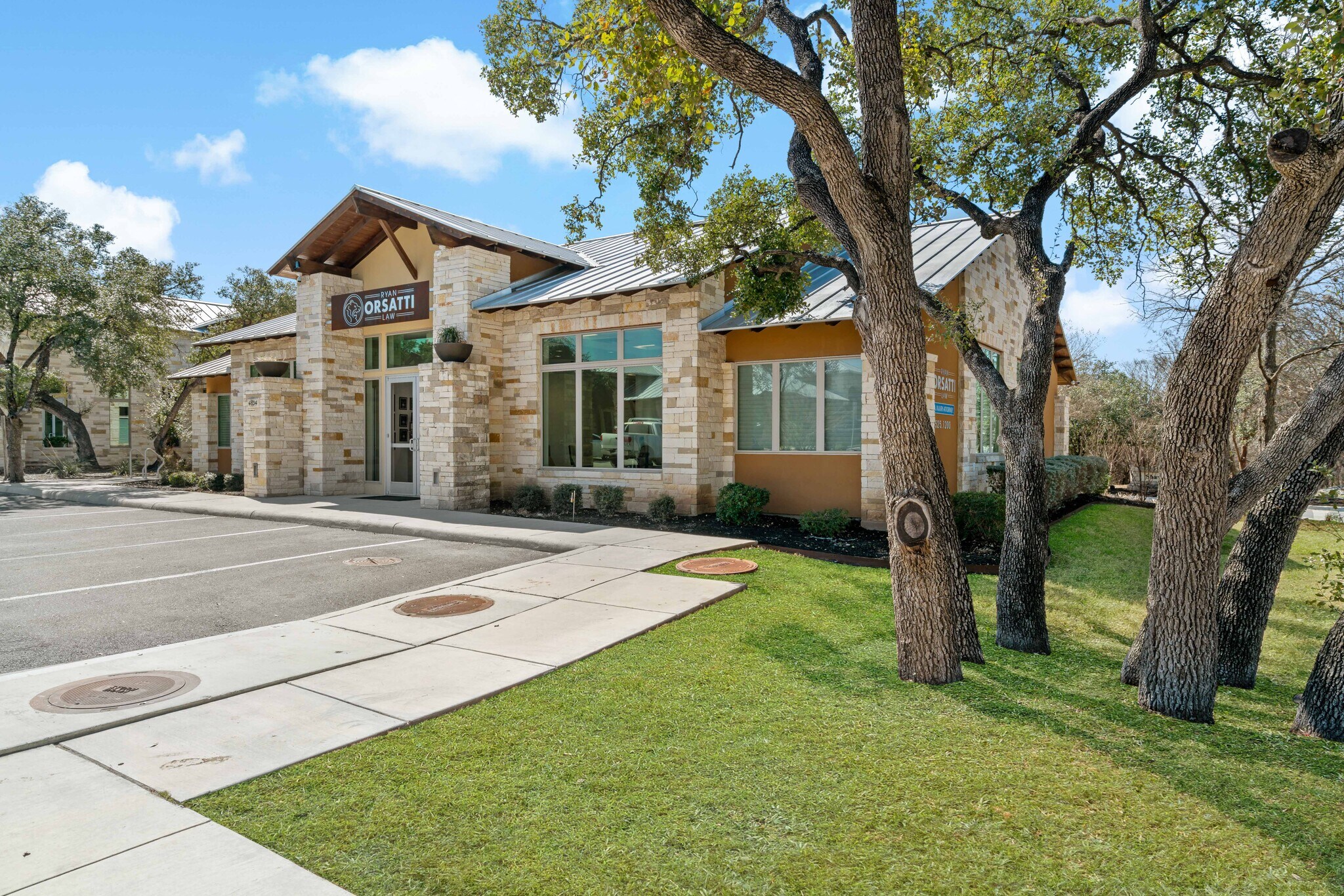 4634 De Zavala Rd, San Antonio, TX 78249