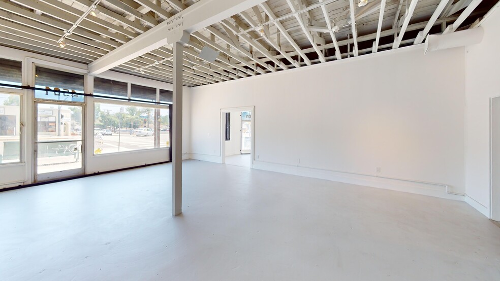 4501 Eagle Rock Blvd, Los Angeles, CA for lease - Interior Photo - Image 3 of 7