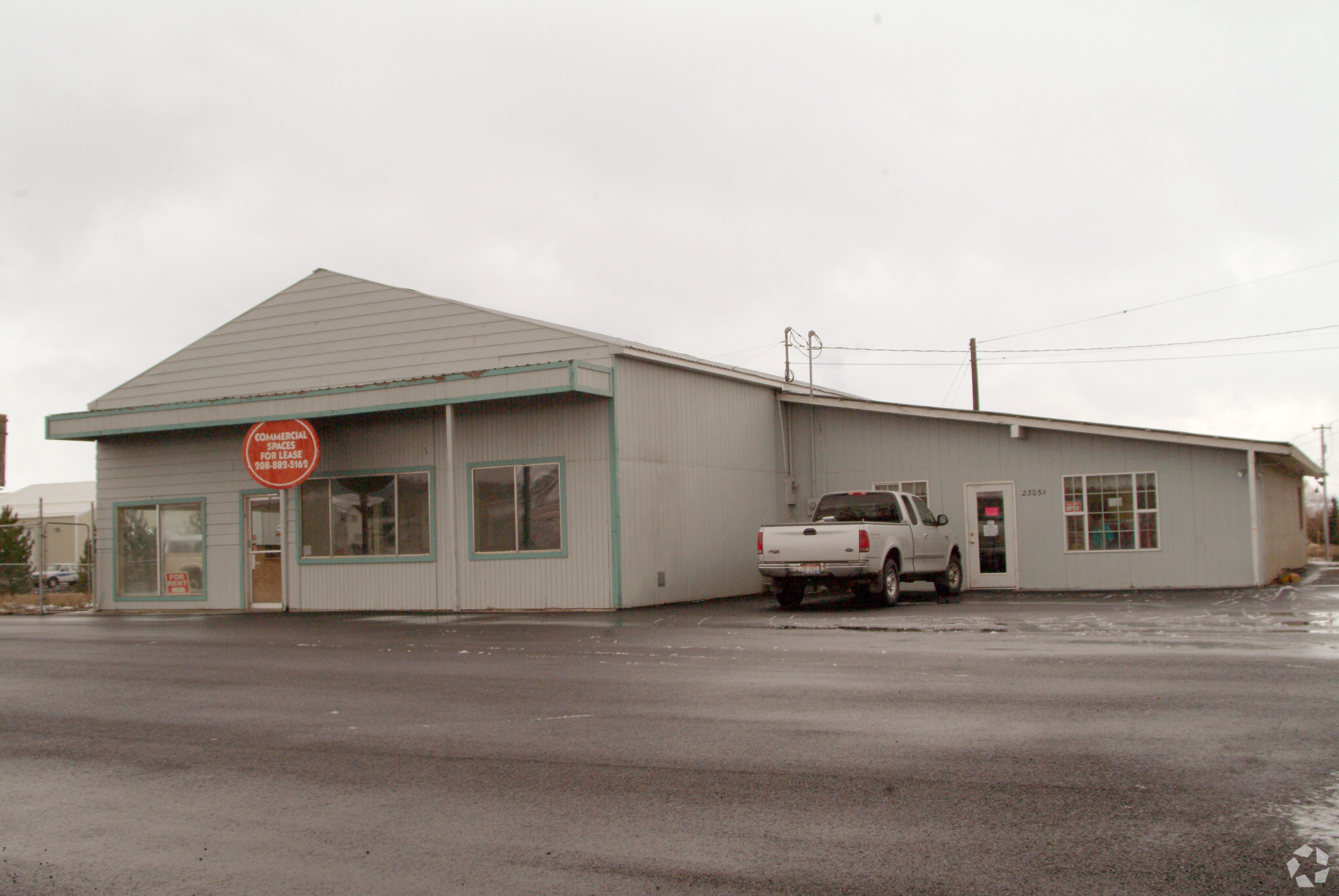 2305 S Main St, Moscow, ID for sale Primary Photo- Image 1 of 1