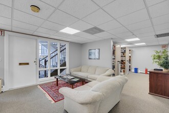 39 Russ St, Hartford, CT for lease Building Photo- Image 2 of 13