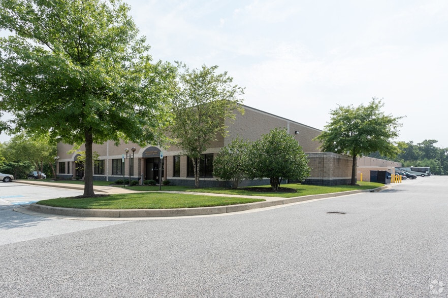 9411 Philadelphia Rd, Rosedale, MD for lease - Building Photo - Image 2 of 7