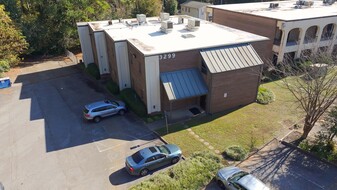 3299 Northcrest Rd - Commercial Real Estate