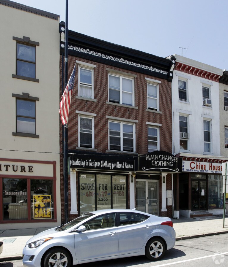 114 E Main St, Norristown, PA 19401