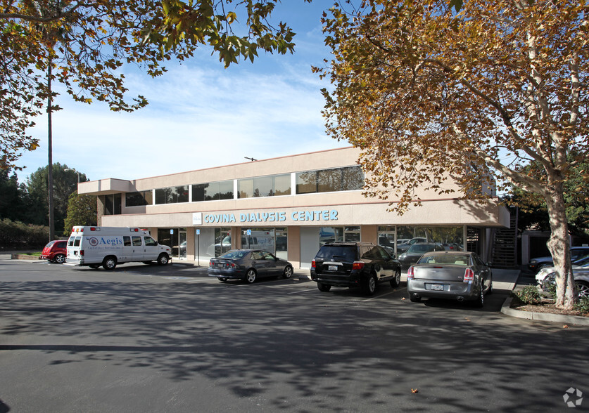 1543 W Garvey Ave N, West Covina, CA for lease - Building Photo - Image 2 of 13