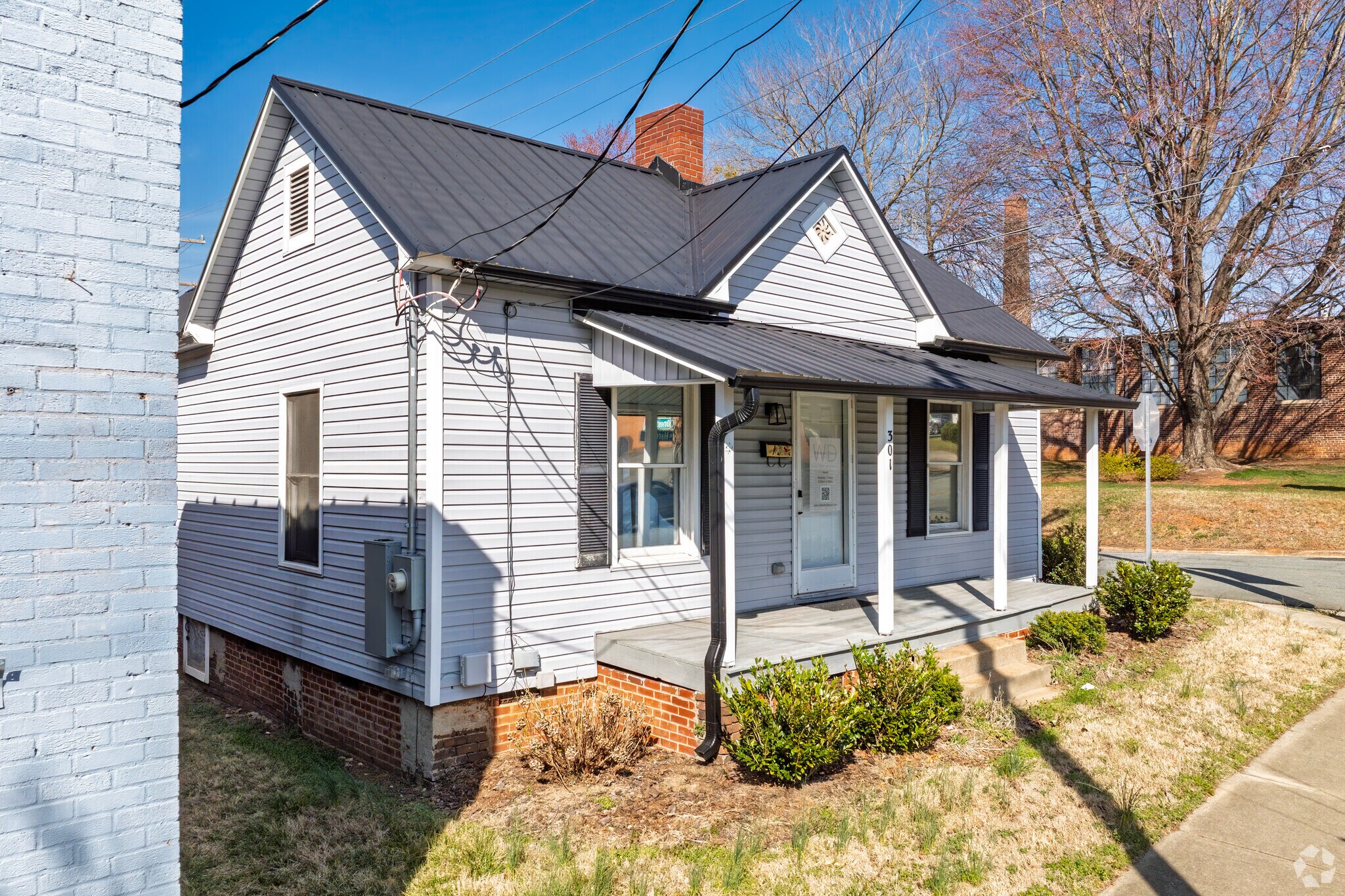 301 W Harden St, Graham, NC for sale Primary Photo- Image 1 of 1