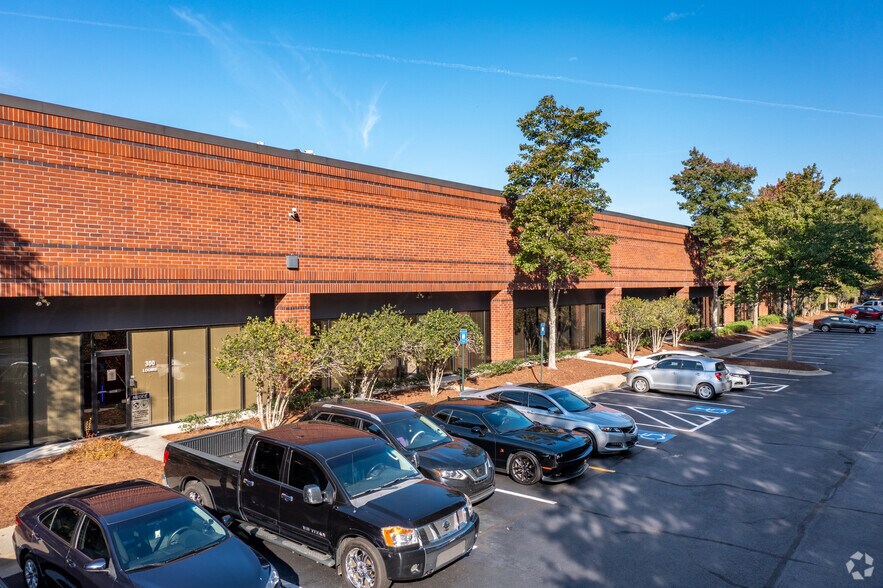 1725 Corporate Dr, Norcross, GA 30093