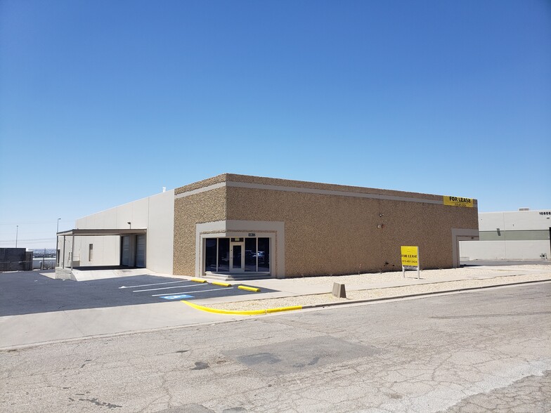 10812 Notus Ln, El Paso, TX for lease - Building Photo - Image 2 of 17