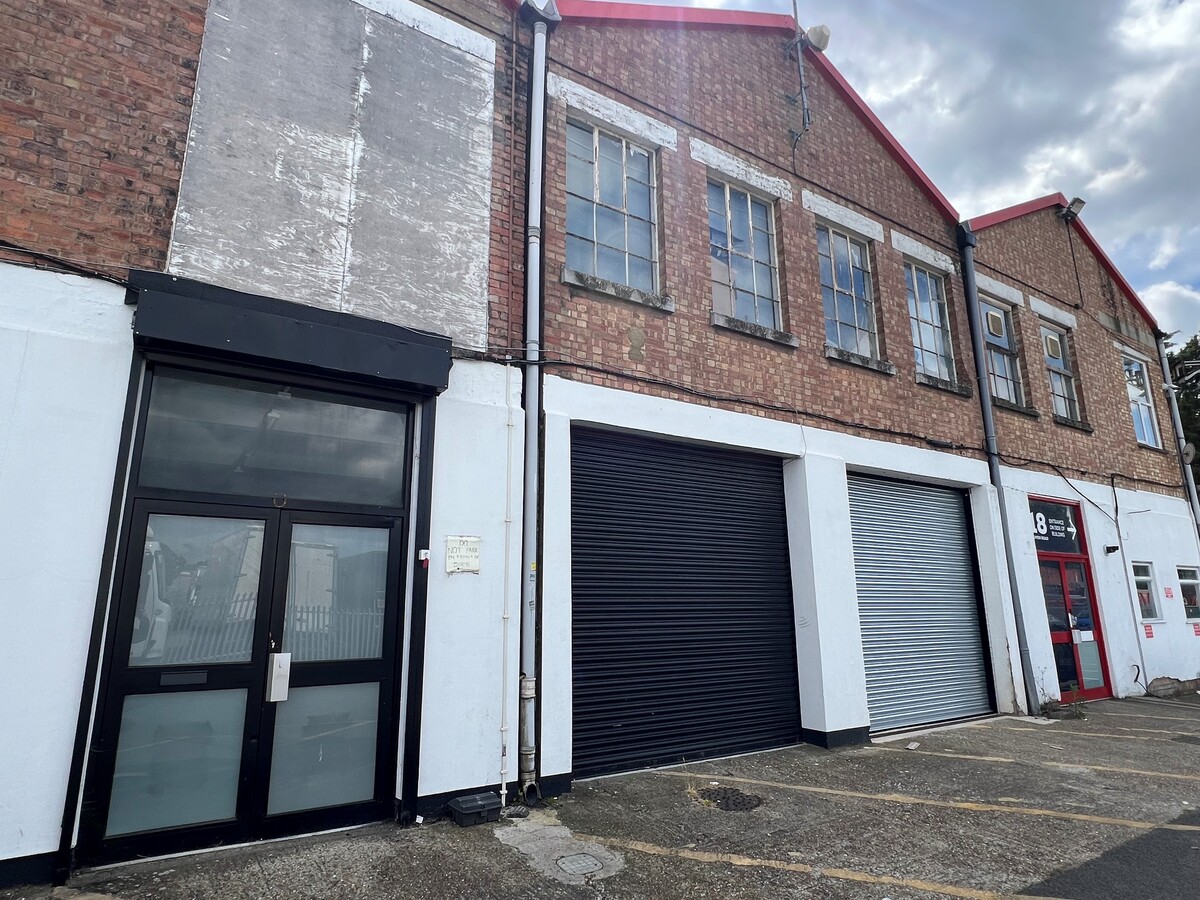 17 Lumen Rd, Wembley, Ha9 7re - Industrial For Lease 