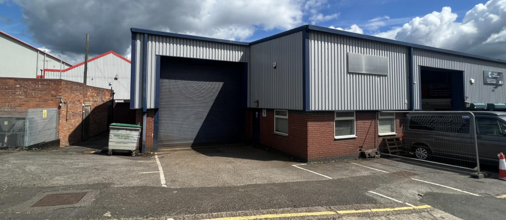 Units 6-9 Parcel Ter, Derby for lease - Primary Photo - Image 1 of 2