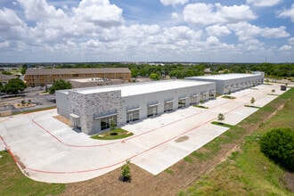 2006 Rivery, Georgetown, TX for lease Building Photo- Image 2 of 9