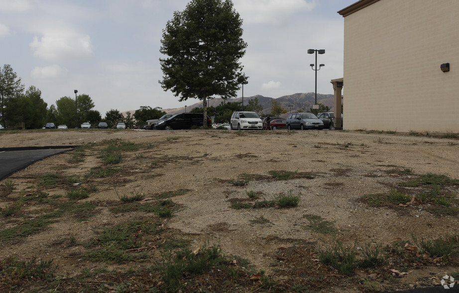 Oak Glen Rd, Yucaipa, CA for lease - Building Photo - Image 1 of 2